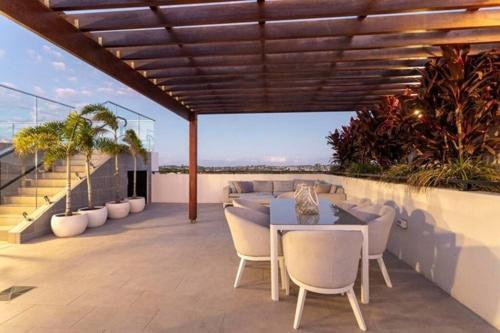 Inner City 1 Bedroom Apartment With Rooftop Pool And Parking - Serain Residences Brisbane Luaran gambar